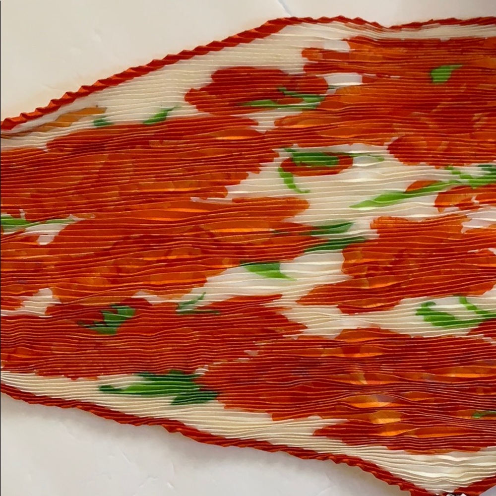 Hermès Orange Floral 100% Silk Pleated Scarf and Box Excellent RARE HTF - Picture 6 of 14